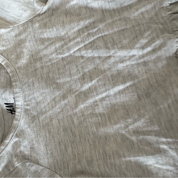 EUC lot / bundle of 3 h&m baby long sleeve flowy 3m blouse - Picture 2 of 7